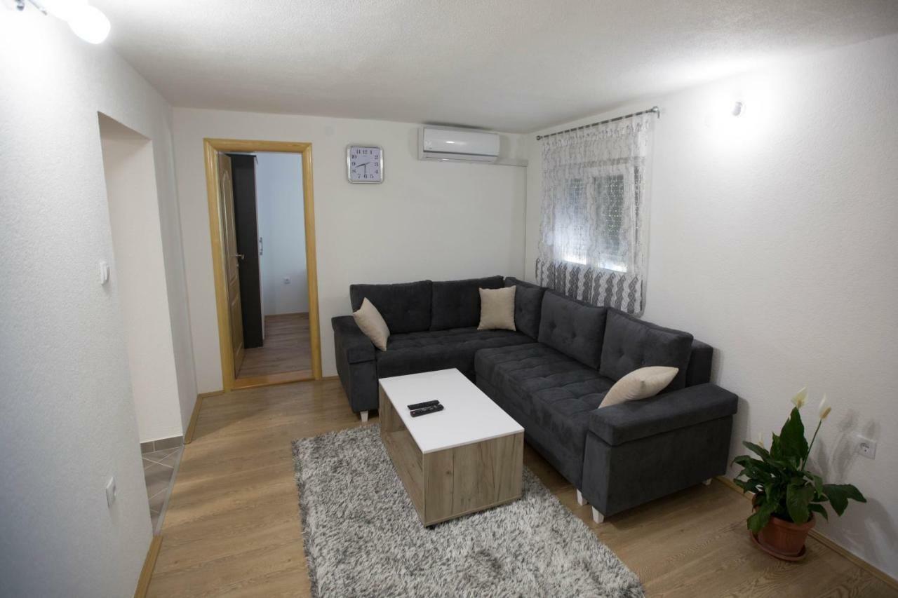 Apartman Milos Trebinje Exterior foto